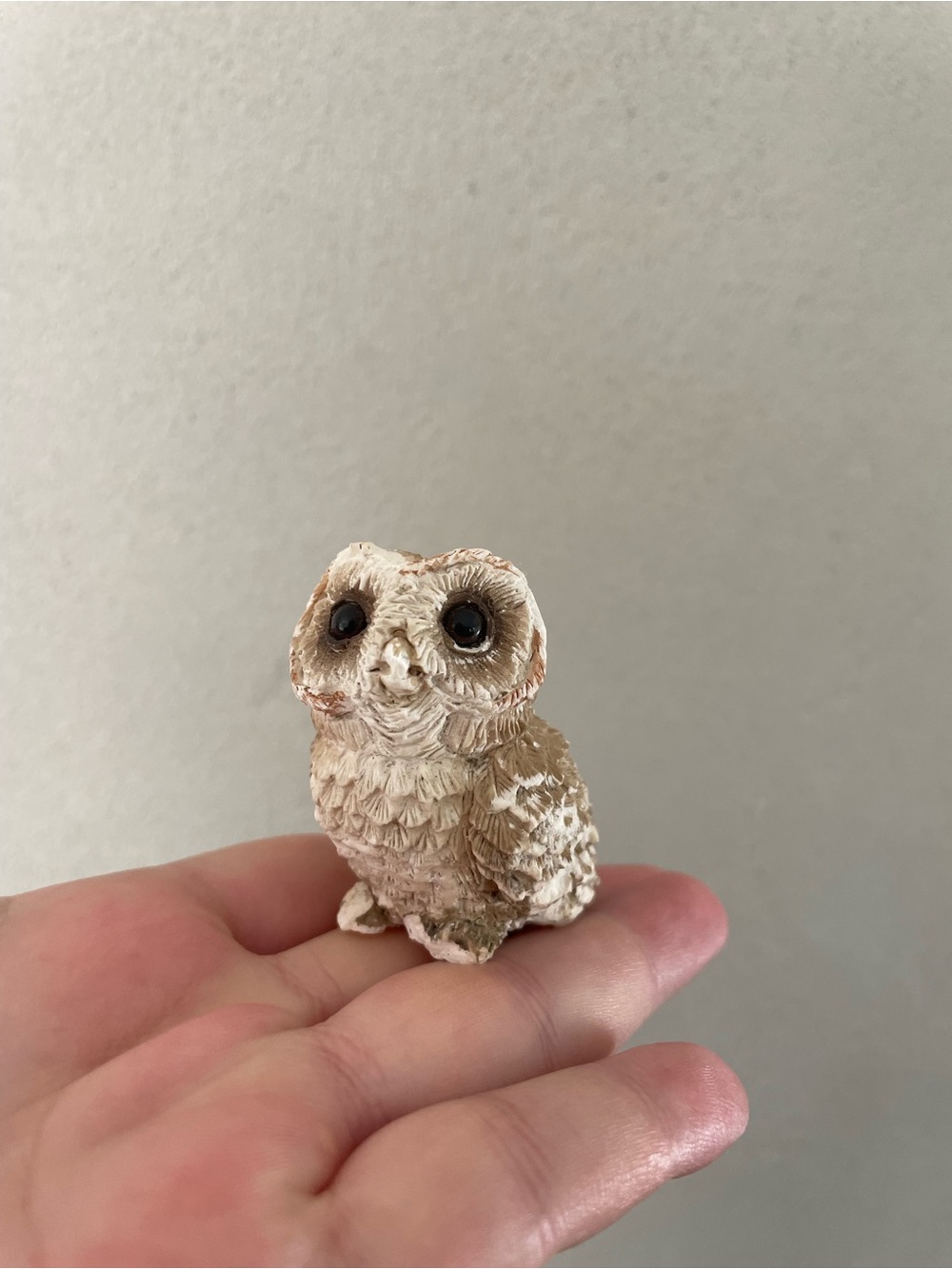 Small Owl Figurine - Cream/Tan